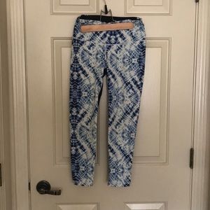 Victoria’s Secret ankle leggings